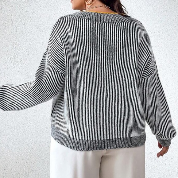 Plus size striped V neck sweater top - Picture 8 of 12